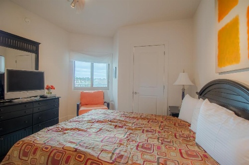 Sea Breeze 402 Deluxe - Two Bedroom Apartment image 20